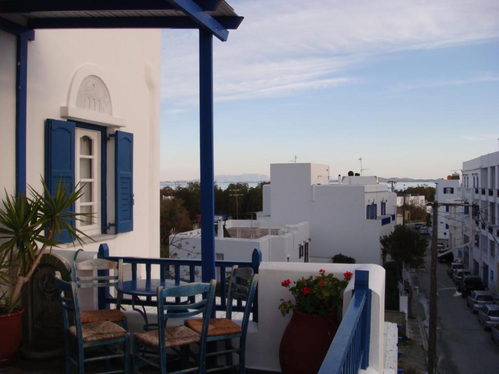 Boussetil Rooms Capanmat Tinos ห้อง รูปภาพ