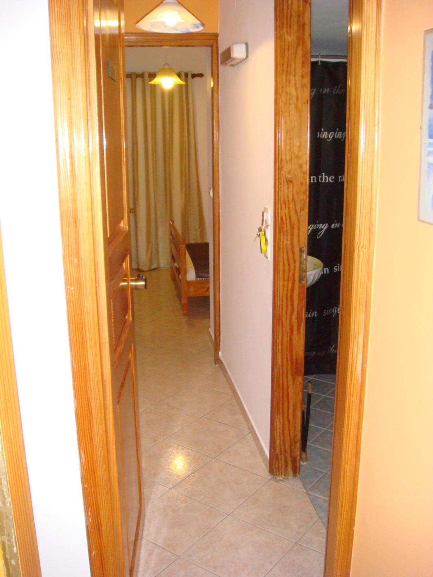 Boussetil Rooms Capanmat Tinos ภายนอก รูปภาพ